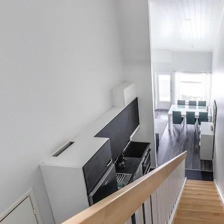 Starvillas B305 Near Beach Incl Wifi, Sauna, Balcony *